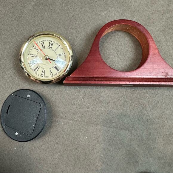 International Silver Co 1995 Vintage Mantel Clock Home Decor Mantle - Picture 6 of 12